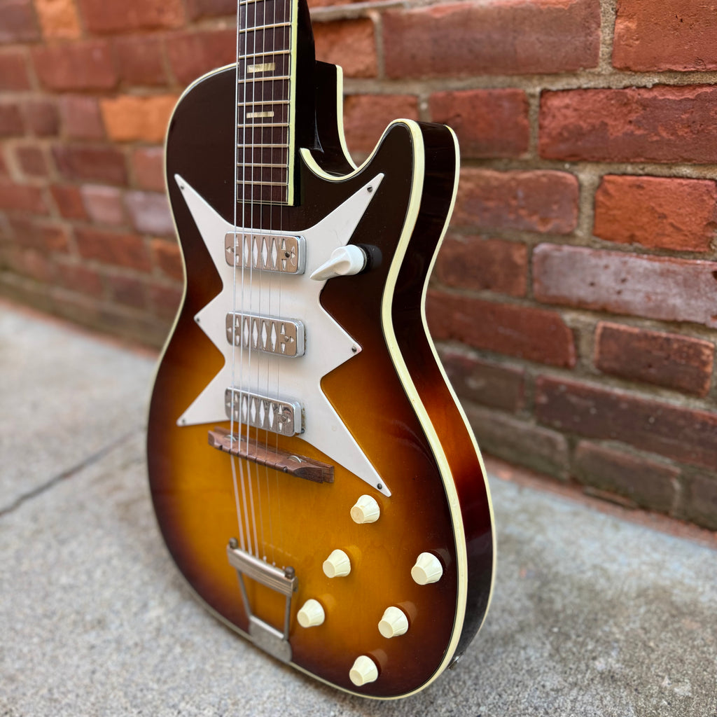 Airline Model 7208 Roy Smeck Stratotone Sunburst - 1963