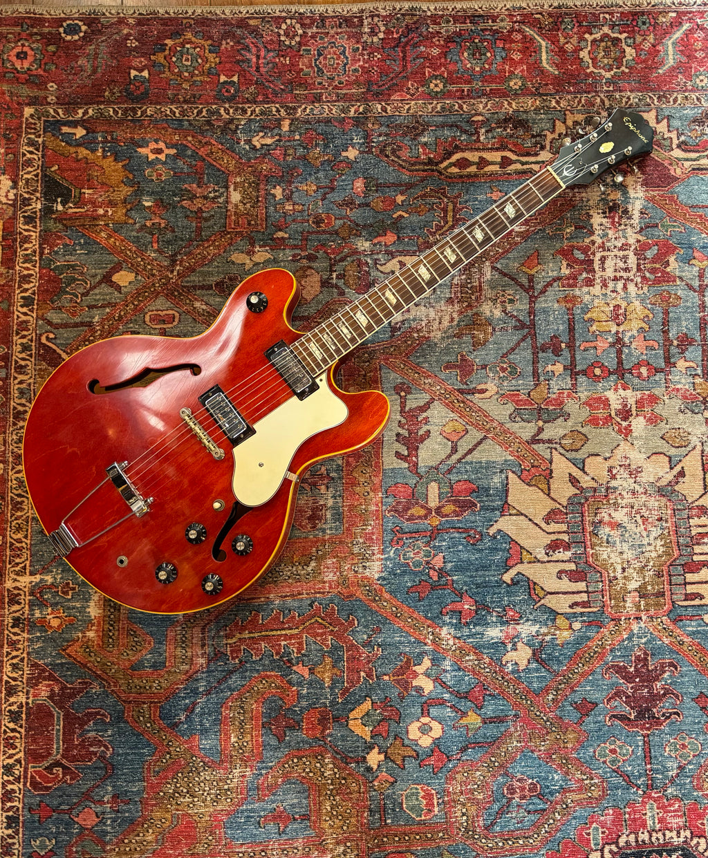 Epiphone Riviera Cherry - 1967