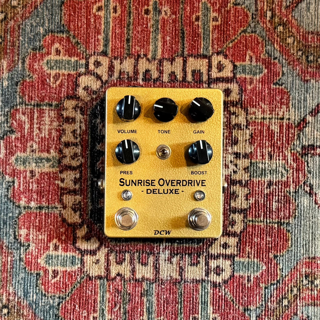 DCW Sunrise Overdrive Deluxe
