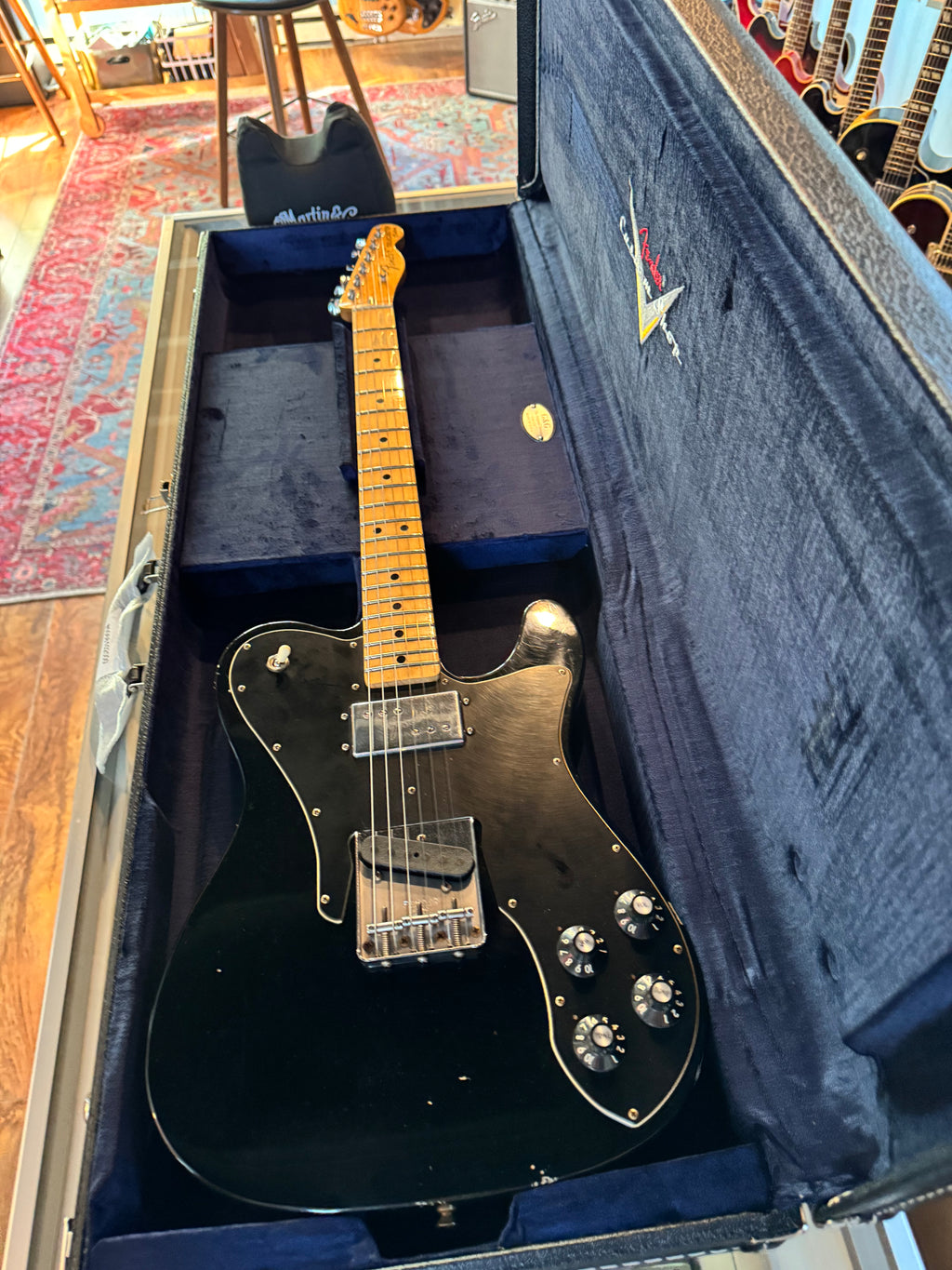 Fender Custom Shop 1967 Telecaster Journeyman Relic Black - 2024 ...
