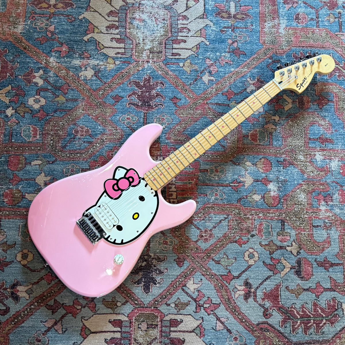 Squier Stratocaster Hello Kitty Pink - 2006