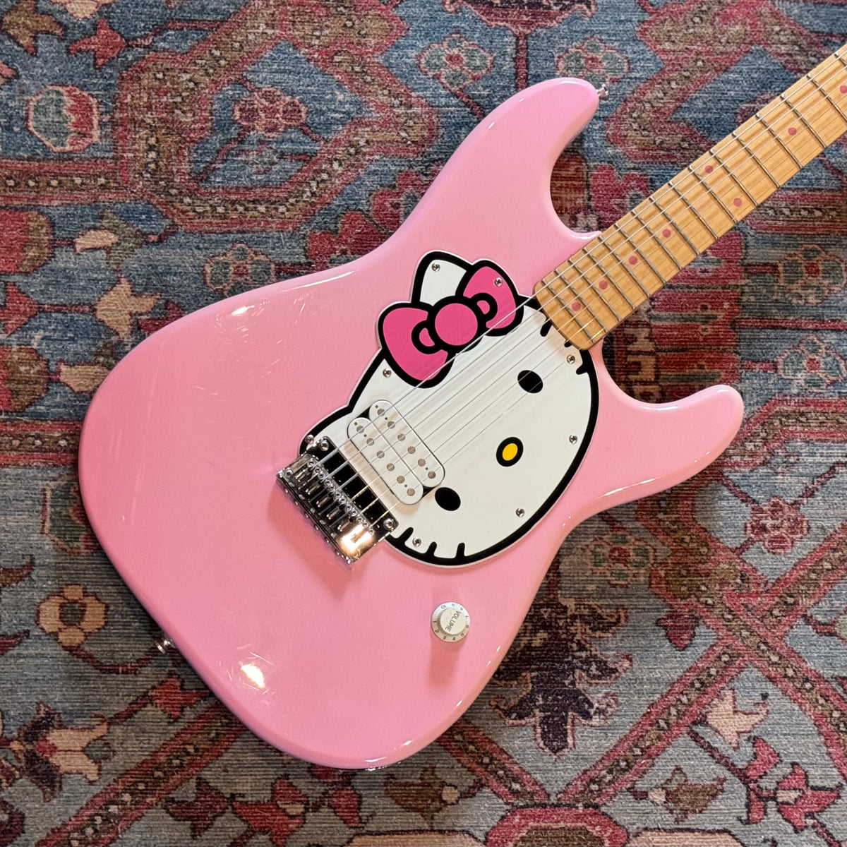 Squier Stratocaster Hello Kitty Pink - 2006