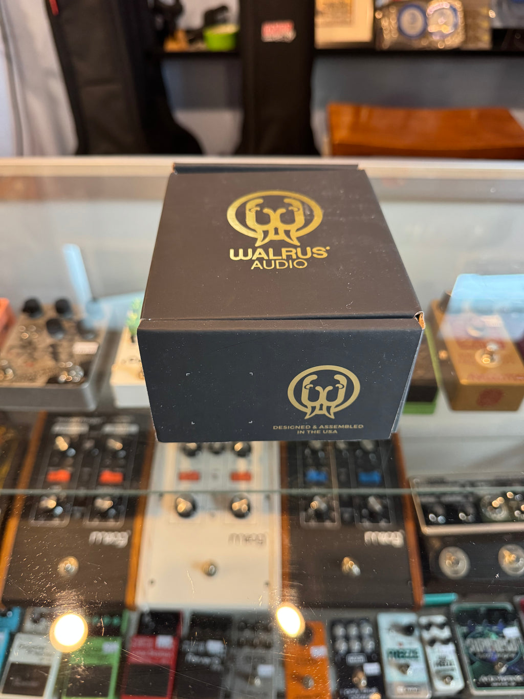 Walrus Floral Voyager Overdrive