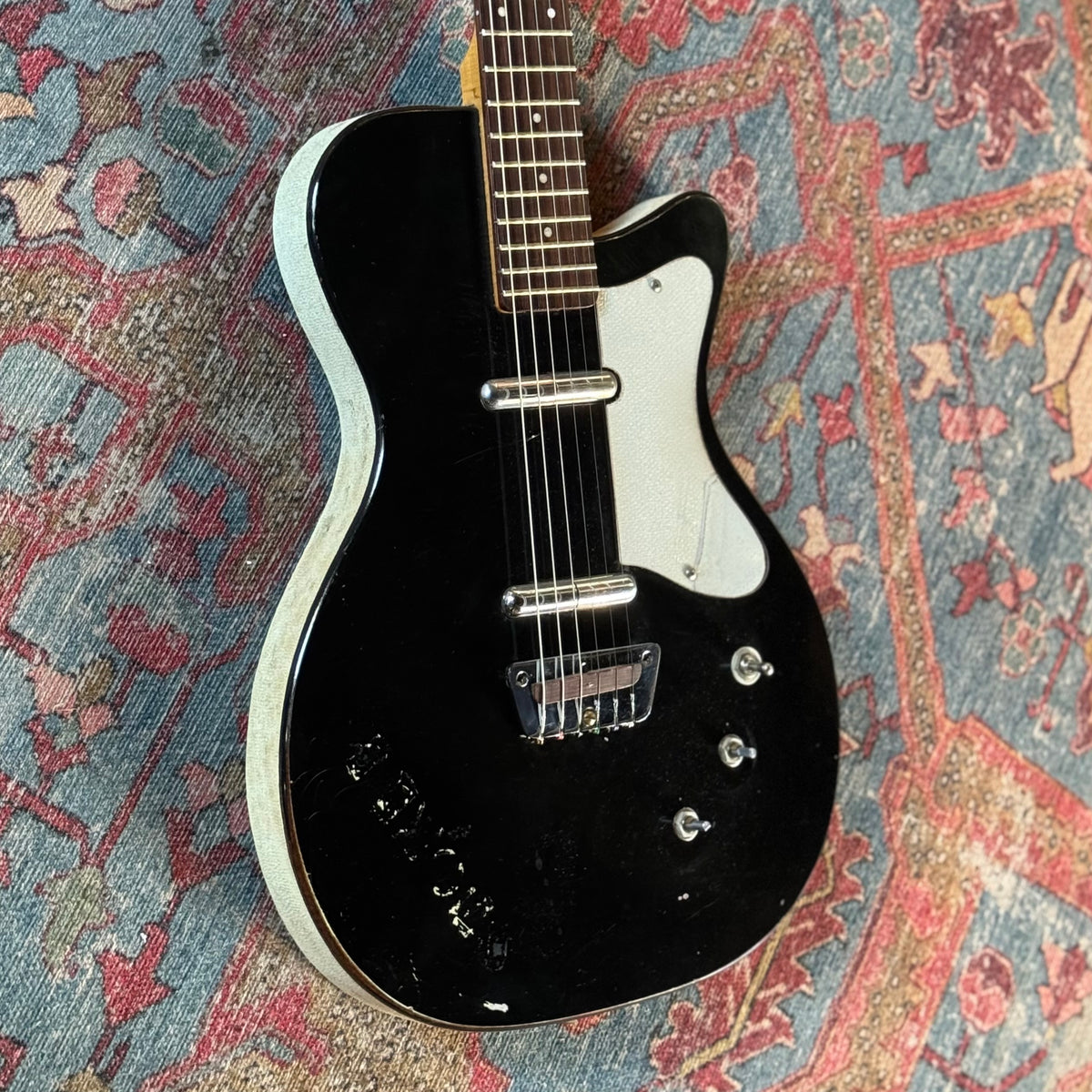 Silvertone U2 Black - 1958